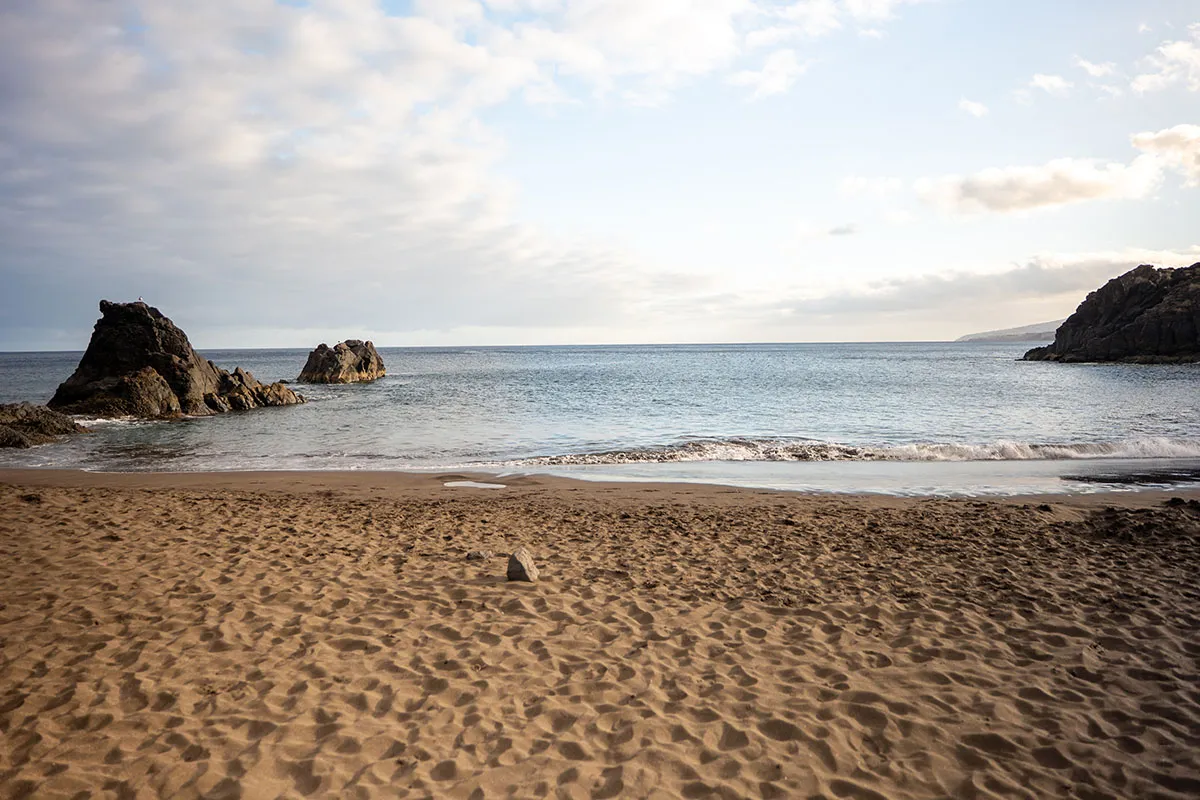 Ponta de São Lourenço: Trilha, Barco e Banho de Mar na Madeira