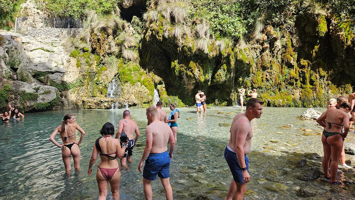 Registro da viagem: Cenário de Filme: O Gigante de 300 Metros de Altura no Sul de Creta
