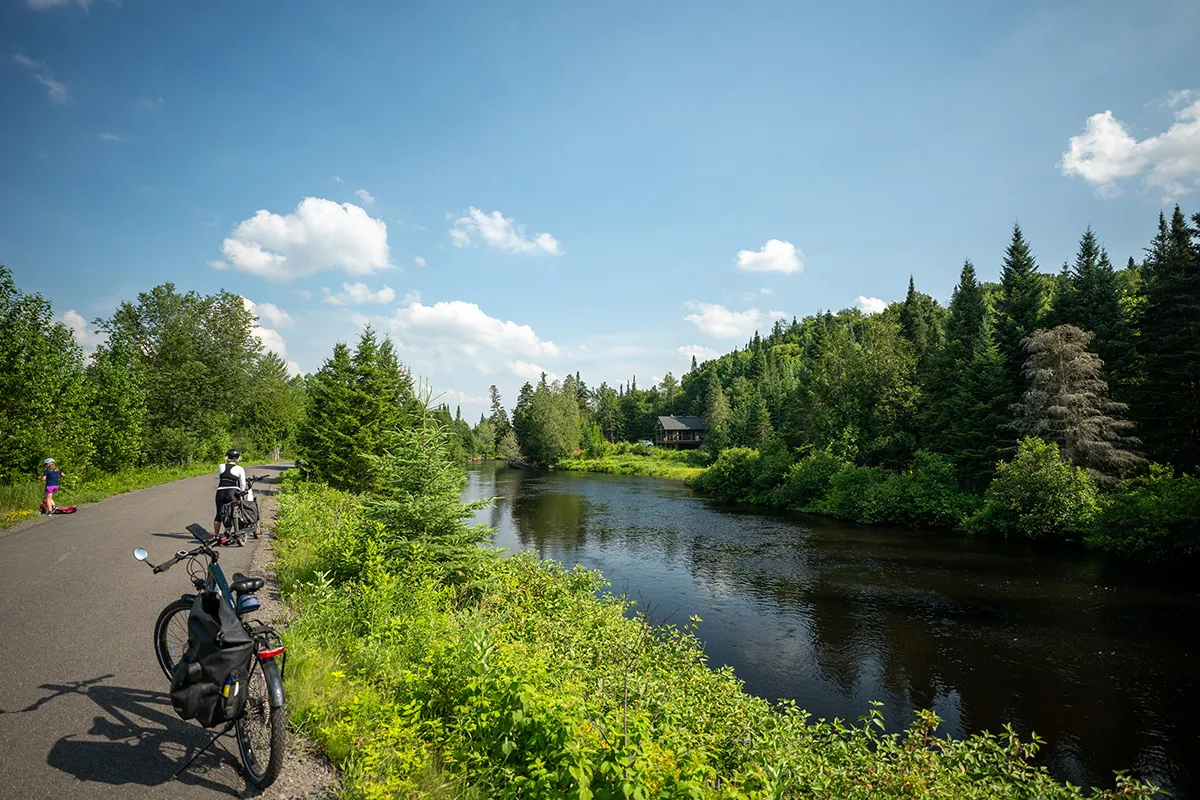 Le P’tit Train du Nord A Melhor Trilha de Bike que fizemos a 1h de Montreal