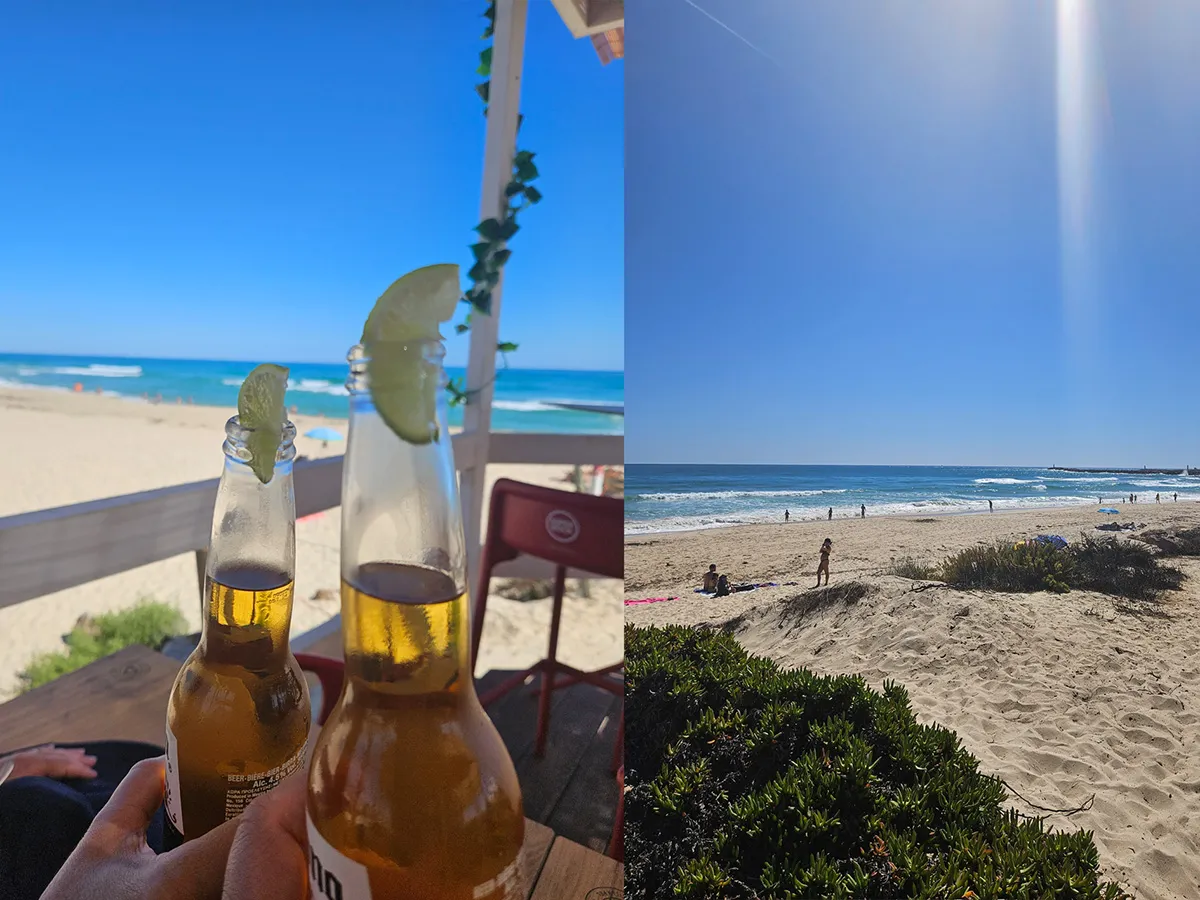 Cervejas na praia sob céu azul.