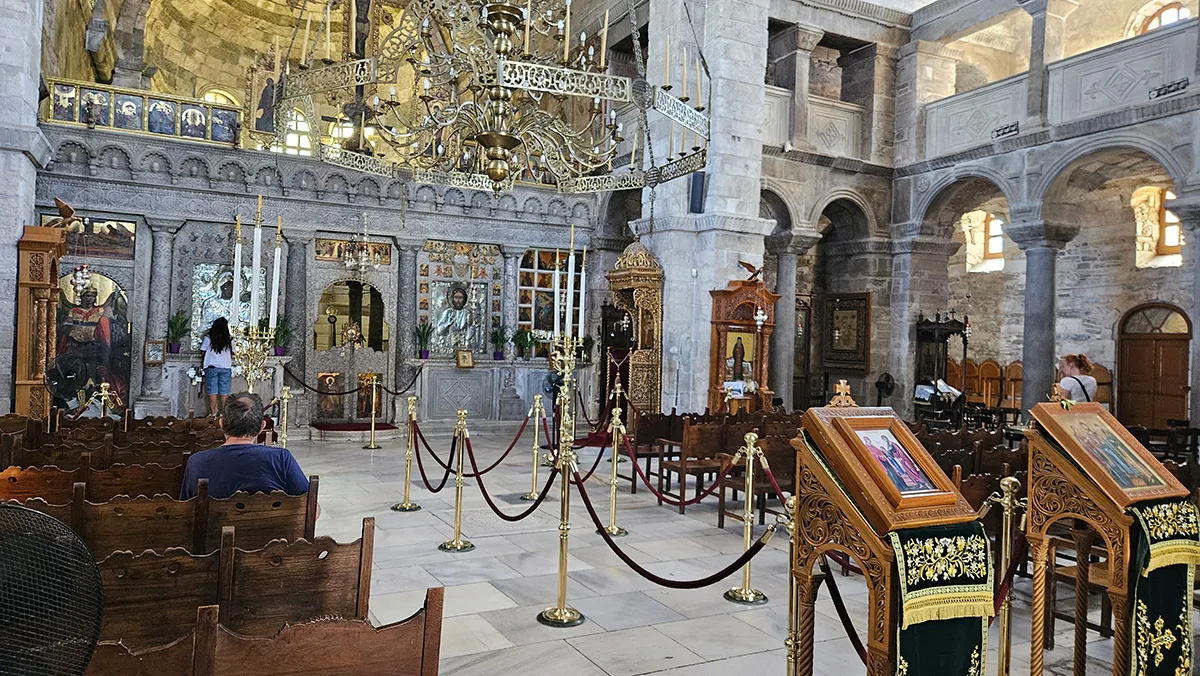 Holy Shrine of the Virgin Mary Ekatontapyliani